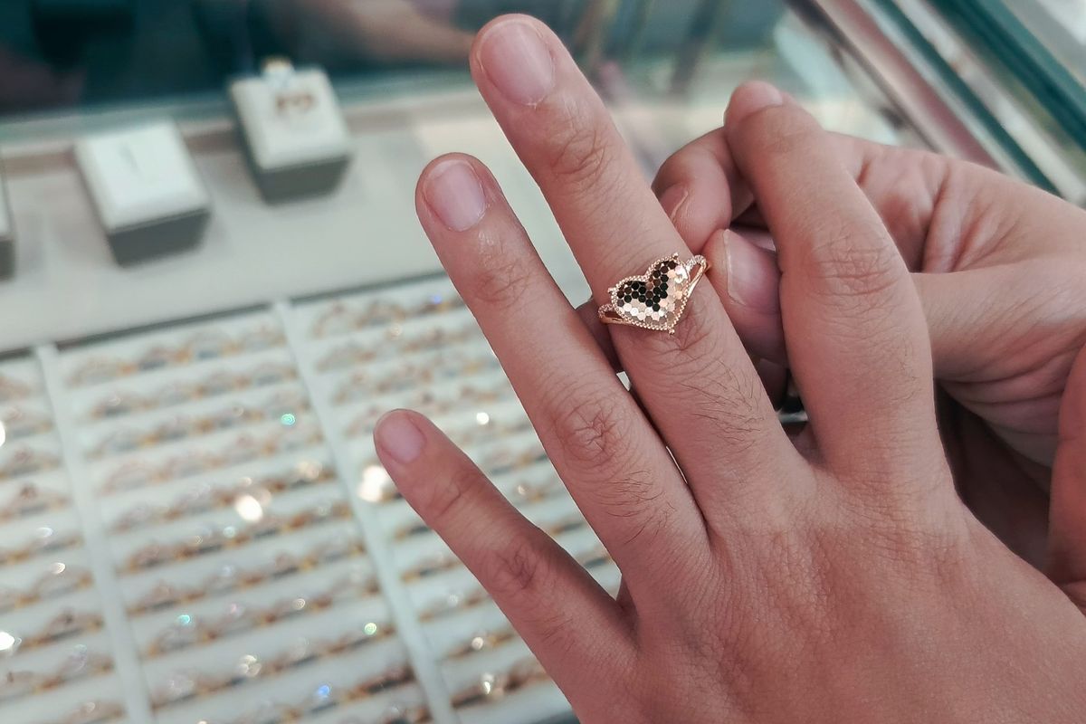 Cincin Kawin 2026: Era Main Tumpuk & Main Tekstur