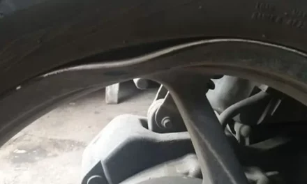 Velg Motor Terlihat Kuat, Tapi Rentan Rusak