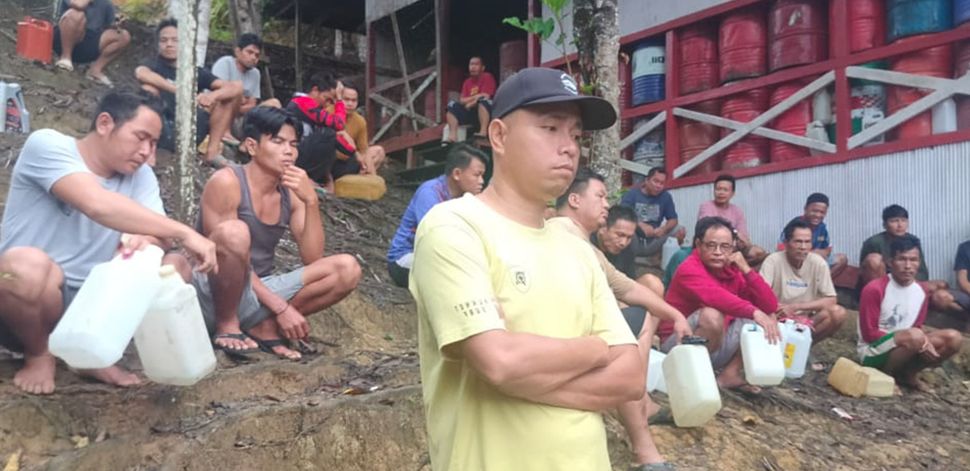 Mahulu Merana: BBM Hilang, Harga Pangan Gila-Gilaan!