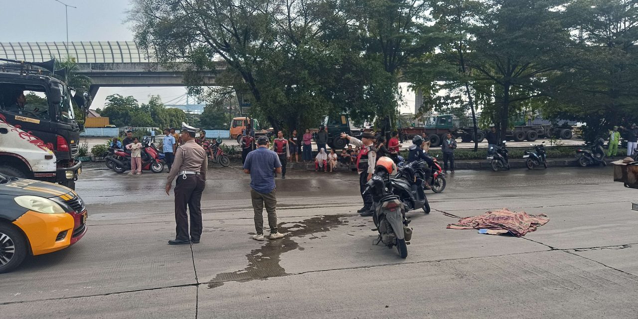 Maut Di Cilincing: Lampu Merah Di Abaikan, Korban Berjatuhan