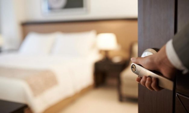 Pesan Pakar: Hindari Kamar Hotel Lantai Bawah Demi Keamanan!