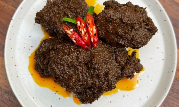 Gak Cuma Rendang! Ini Spot Wisata Padang Yang Viewnya Juara