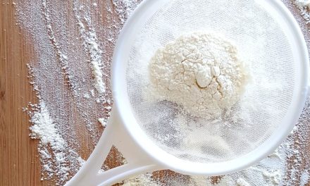 Kehabisan Maizena? Pakai 4 Bahan Pengental Alternatif Ini