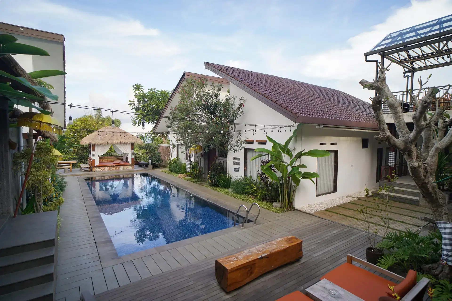 Rekomendasi Villa Lembang Buat Acara Keluarga Besar